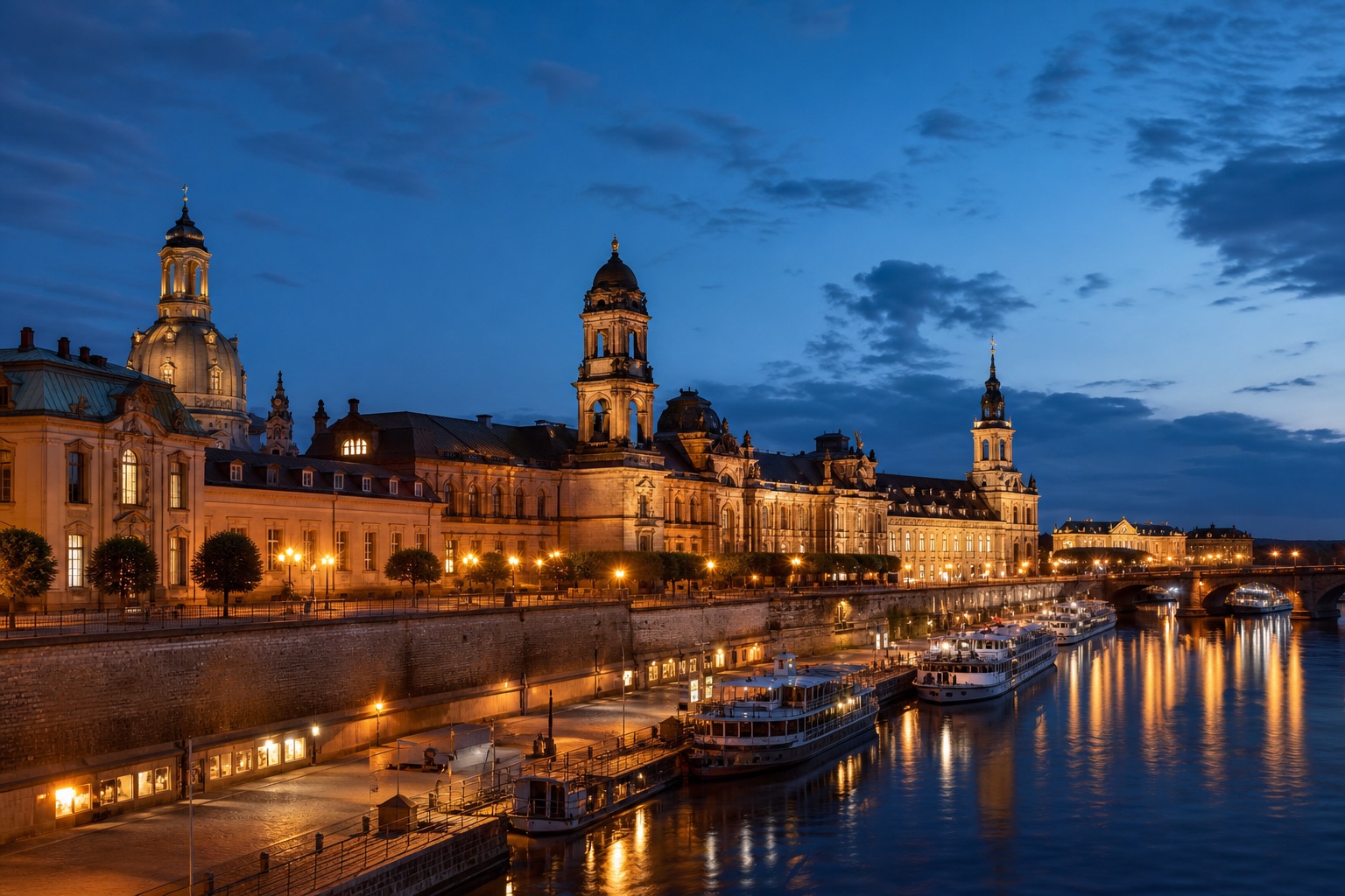 Port istoric la lăsarea serii